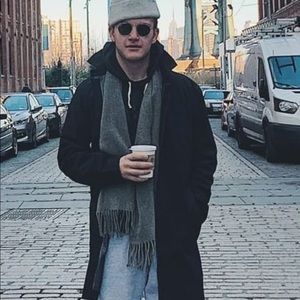 Meet your Posher, Joey